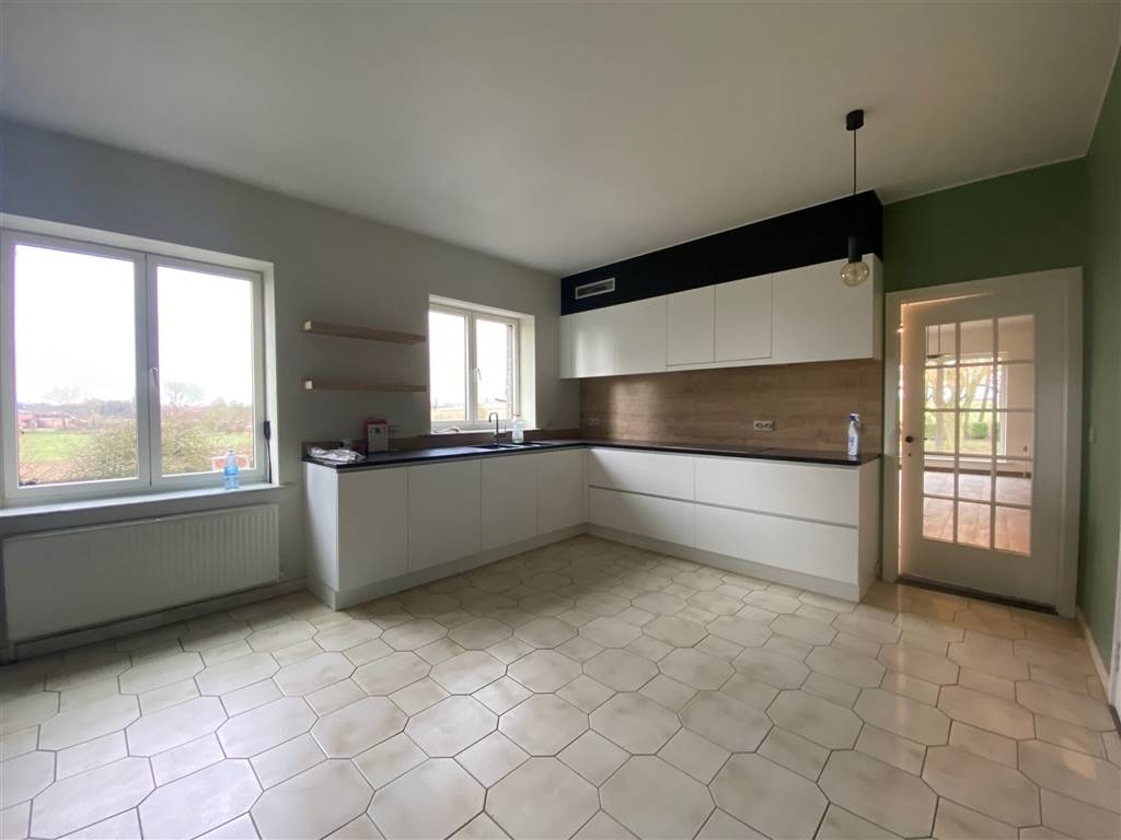 Appartement à louer à Chapelle-à-Wattines 7903 875.00€ 3 chambres 145.00m² - annonce 484148