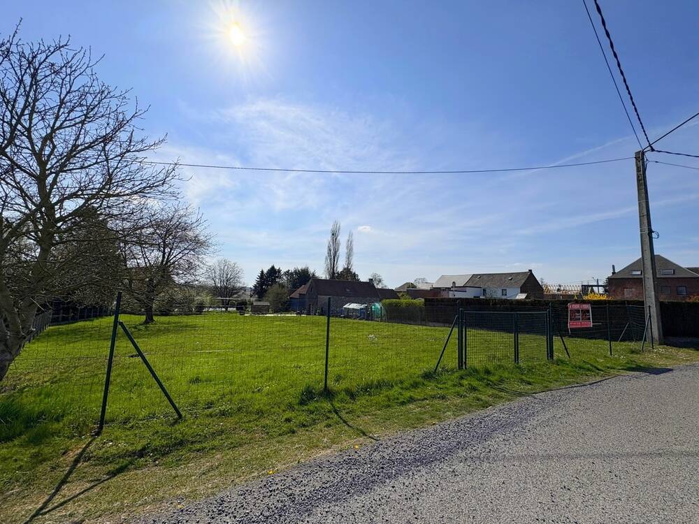 Terrain à à Thuin 6530 100000.00€ chambres m² - annonce 485255