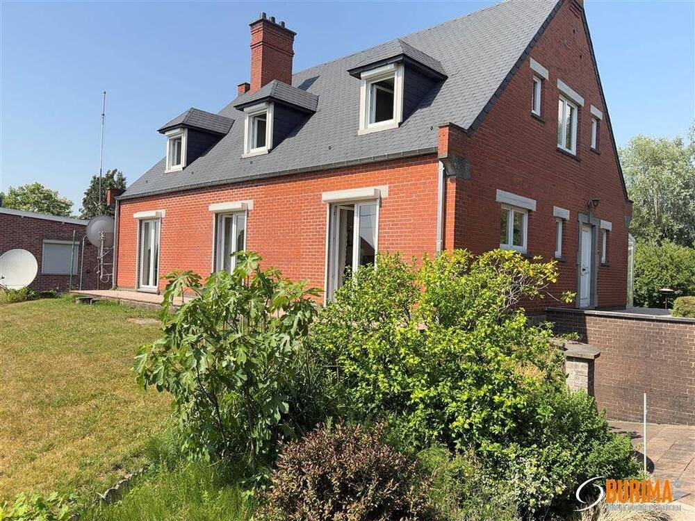 Maison à vendre à Beaumont 6500 299000.00€ 4 chambres 190.00m² - annonce 485264