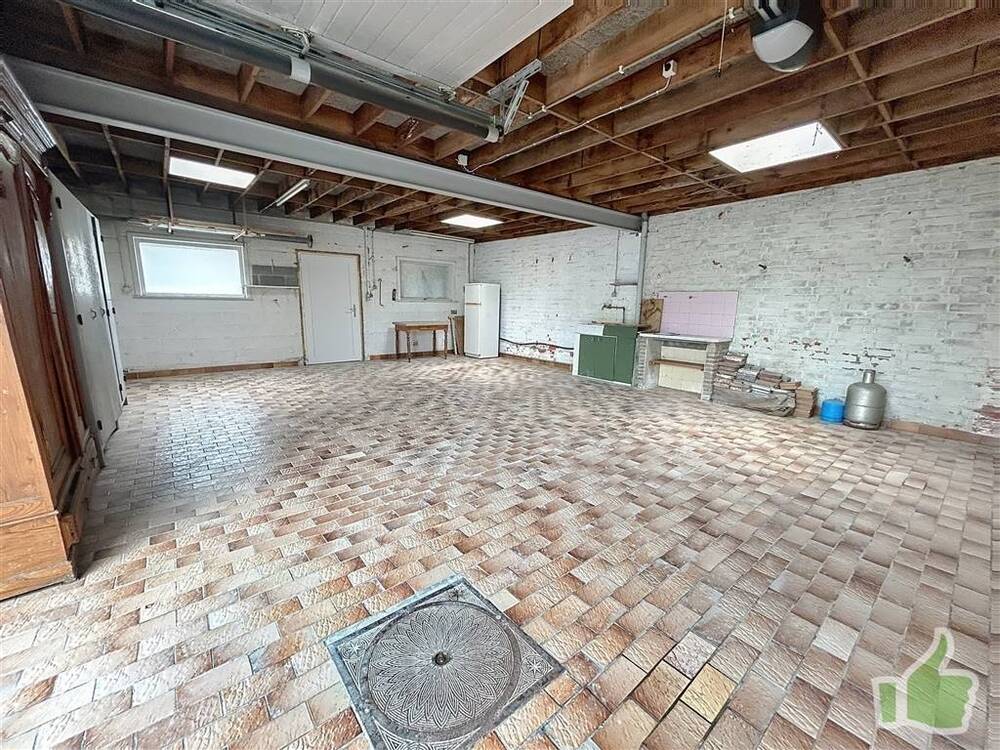 Commerce à louer à Mouscron 7700 300.00€ chambres 50.00m² - annonce 485572