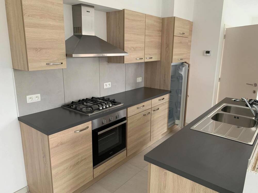 Appartement à louer à Quaregnon 7390 860.00€ 2 chambres m² - annonce 485607