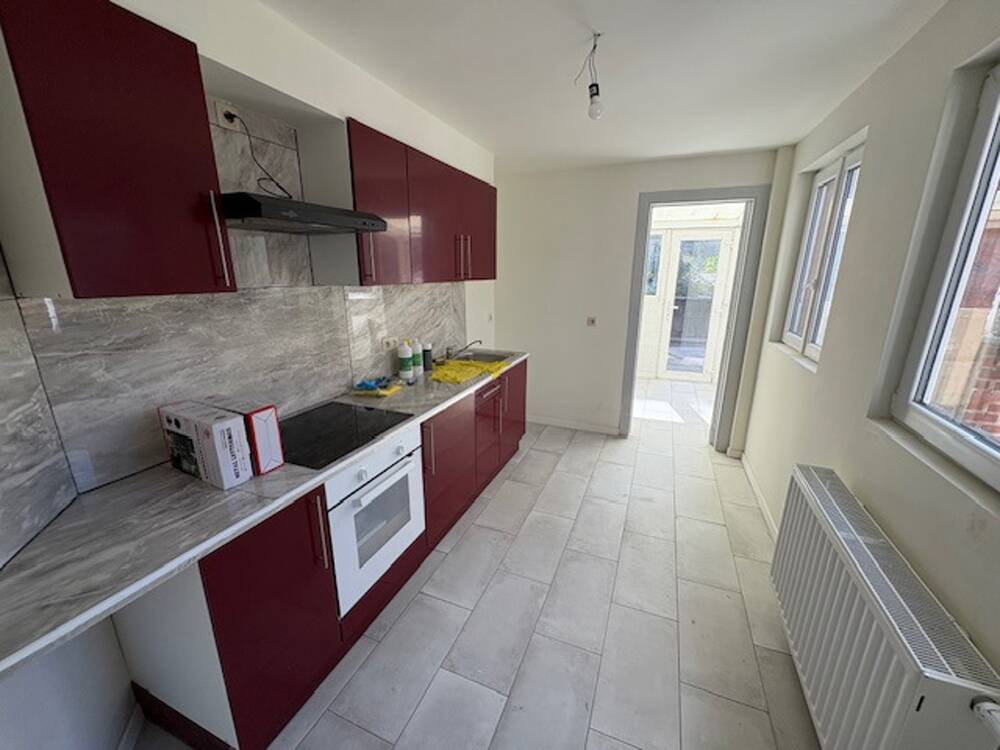 Appartement à à Marcinelle 6001 675.00€ 1 chambres 61.00m² - annonce 485278
