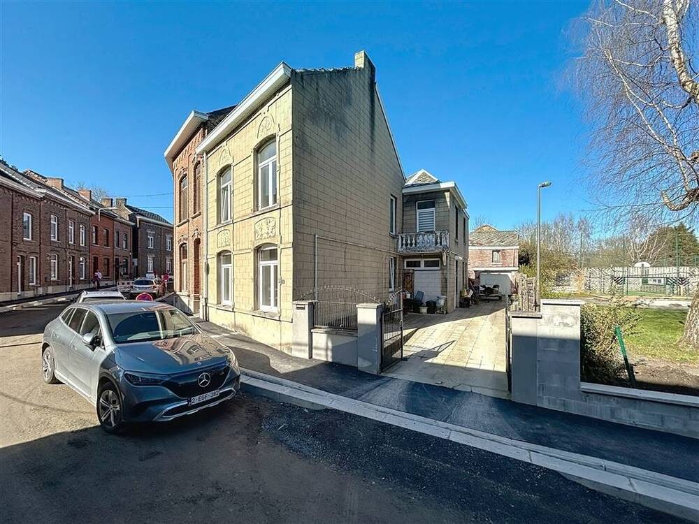 Maison à vendre à Bouffioulx 6200 150000.00€ 3 chambres 150.00m² - annonce 488698