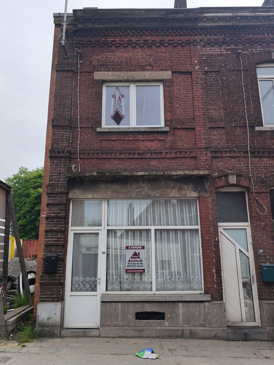 Maison à vendre à Dampremy 6020 89000.00€ 3 chambres m² - annonce 488646