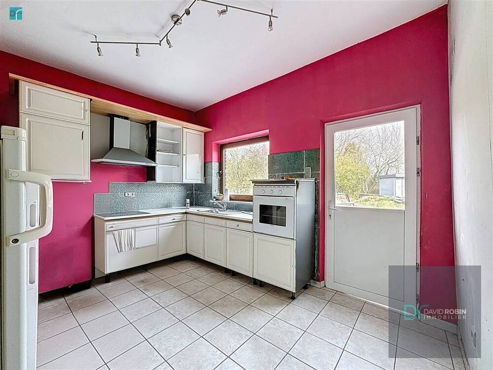 Maison à vendre à Châtelineau 6200 100000.00€ 1 chambres 60.00m² - annonce 488245