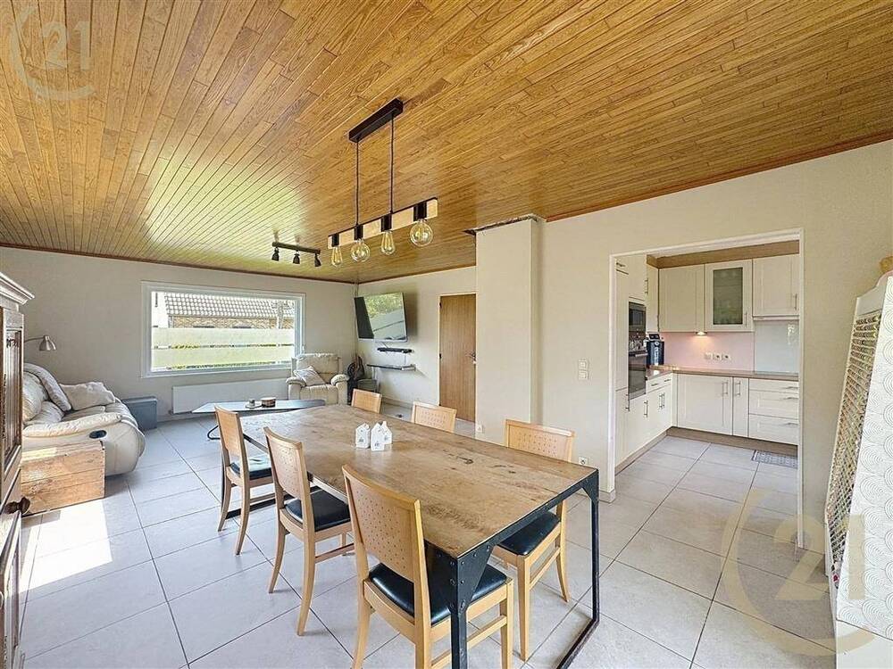 Villa à vendre à Lanquesaint 7800 395500.00€ 3 chambres 154.00m² - annonce 491670
