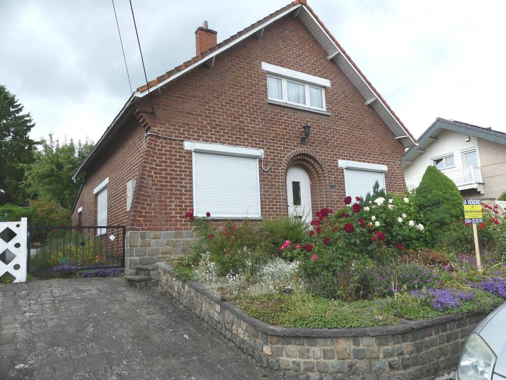 Villa à vendre à Houdeng-Aimeries 7110 172500.00€ 2 chambres m² - annonce 491364