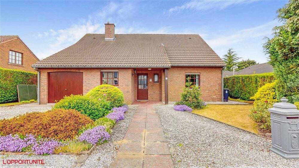 Villa à à Souvret 6182 349000.00€ 4 chambres 236.00m² - annonce 490598