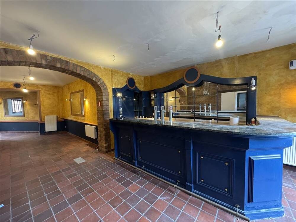 Immeuble de rapport - Immeuble à appartement à vendre à Péruwelz 7600 160000.00€ 2 chambres m² - annonce 491416