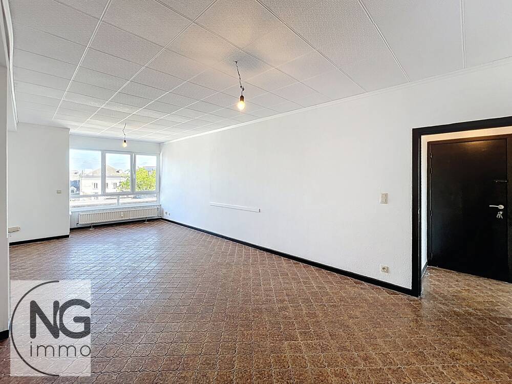 Appartement à vendre à Charleroi 6000 89000.00€ 2 chambres 76.00m² - annonce 492510