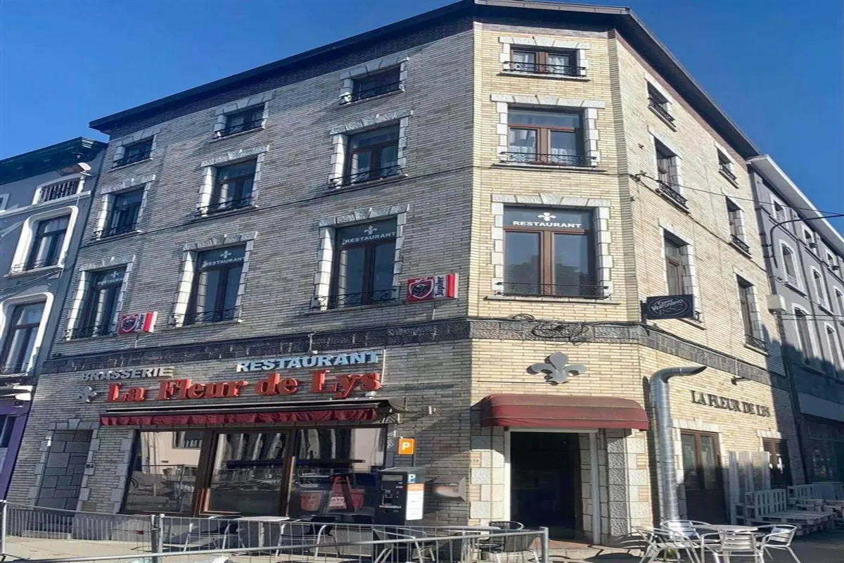 Commerce à vendre à Charleroi 6000 200000.00€  chambres 210.00m² - annonce 633605