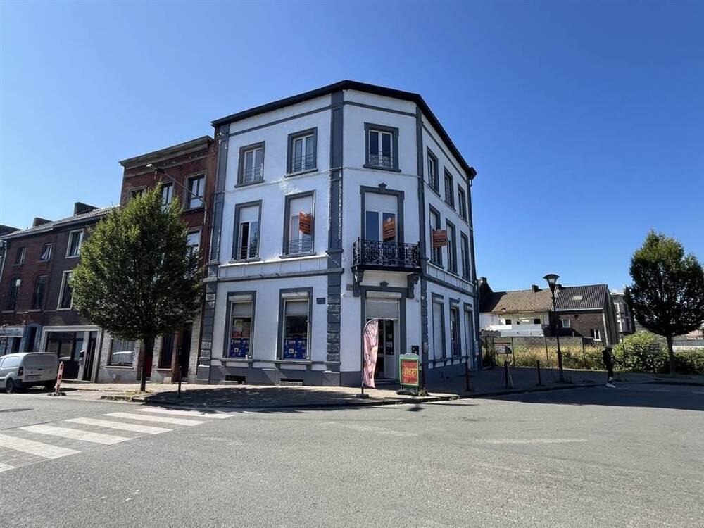 Maison à vendre à Marchienne-au-Pont 6030 260000.00€ 8 chambres 352.00m² - annonce 504675