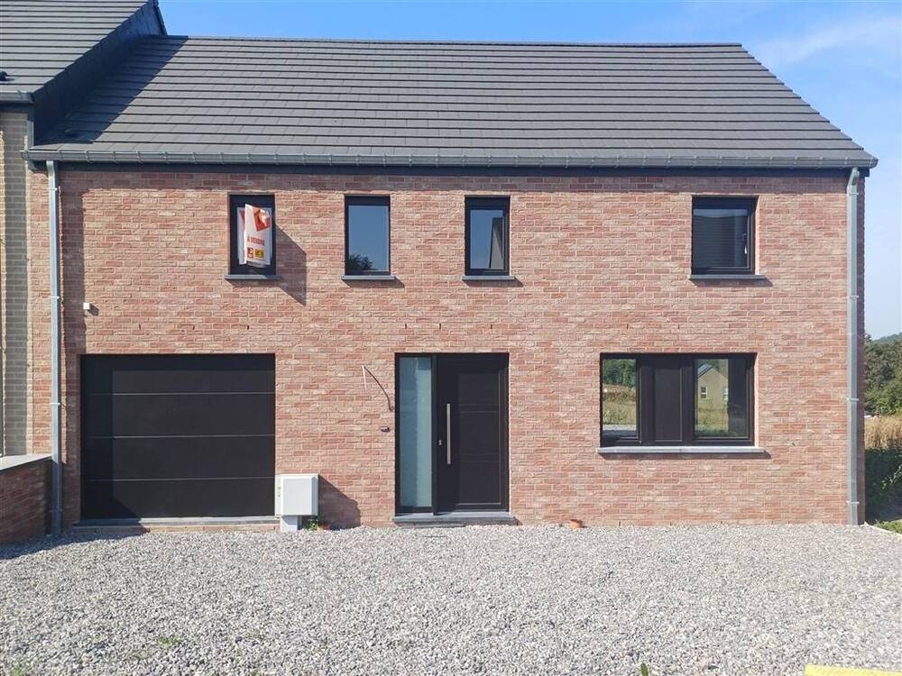 Maison à vendre à Aiseau 6250 369000.00€ 3 chambres 117.00m² - annonce 504500
