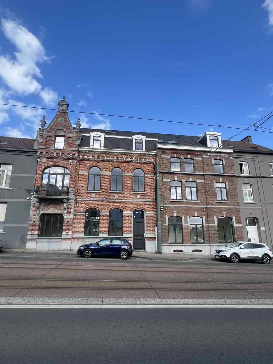 Appartement à louer à Charleroi 6000 850.00€ chambres 89.00m² - annonce 504314