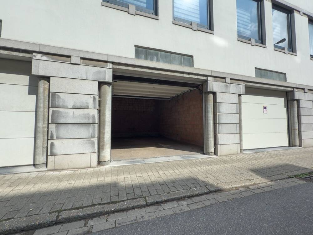 Parking / garage à vendre à Tournai 7500 30000.00€ chambres m² - annonce 504878