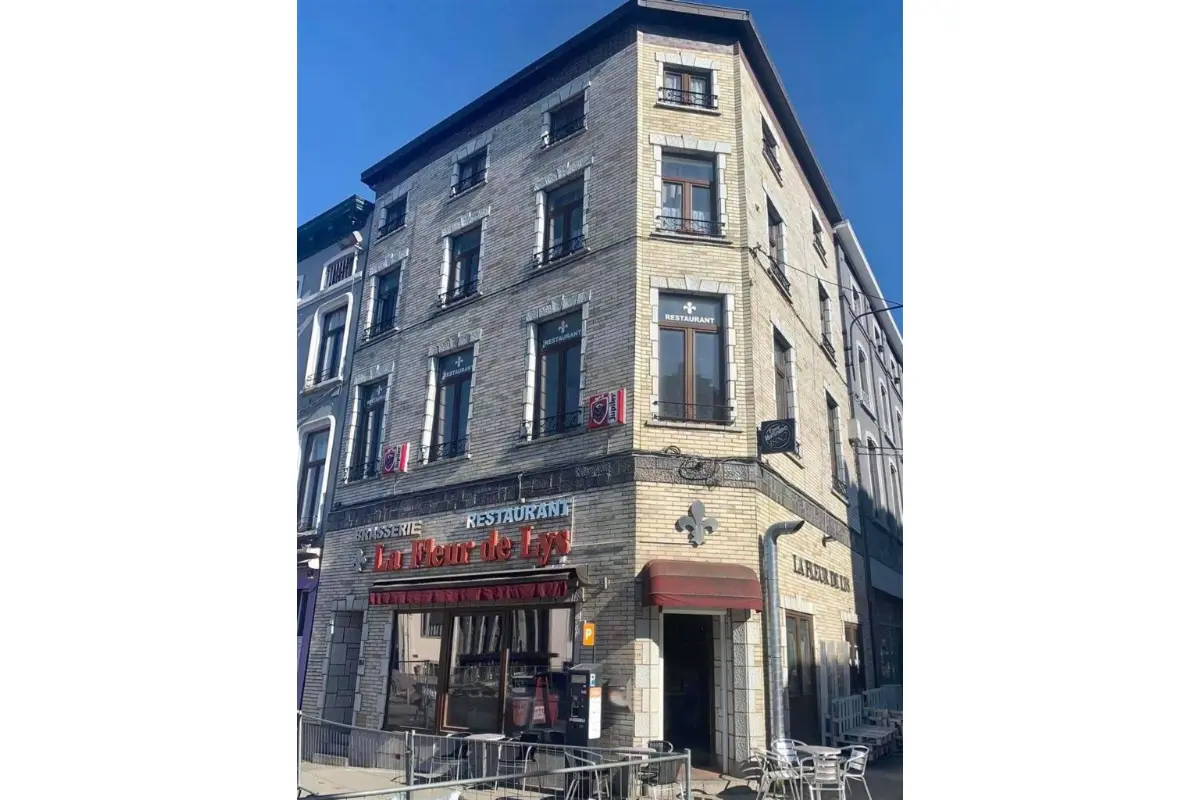 Commerce à vendre à Charleroi 6000 200000.00€  chambres 210.00m² - annonce 660788