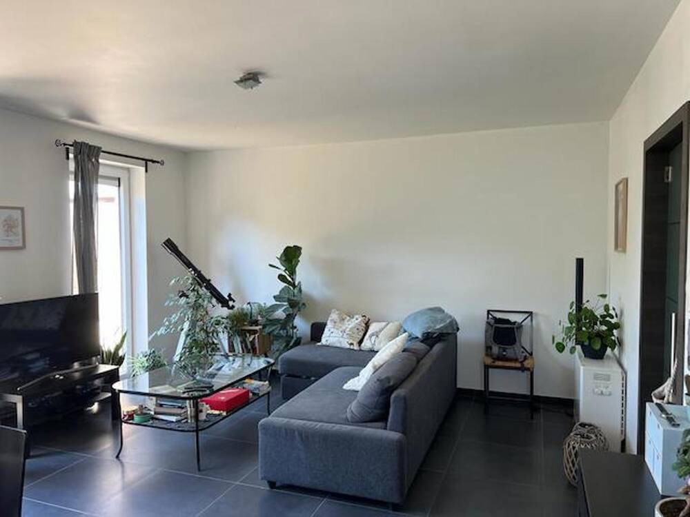 Appartement à à Mettet 5640 750.00€ 2 chambres 86.00m² - annonce 503247