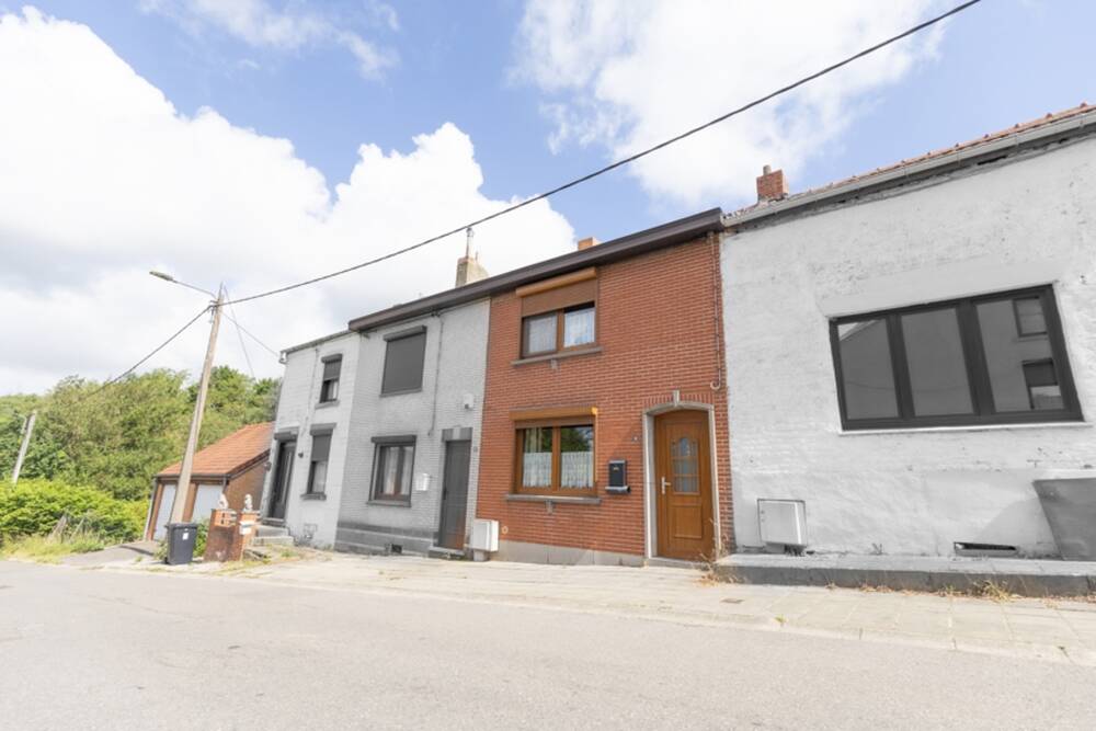 Maison à vendre à Courcelles 6180 90000.00€ 2 chambres 80.00m² - annonce 503981