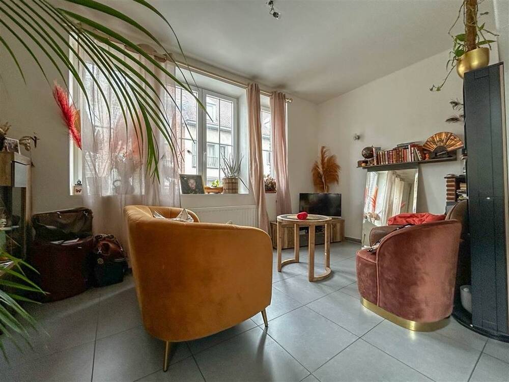 Appartement à à Tournai 7500 750.00€ 2 chambres 90.00m² - annonce 502274