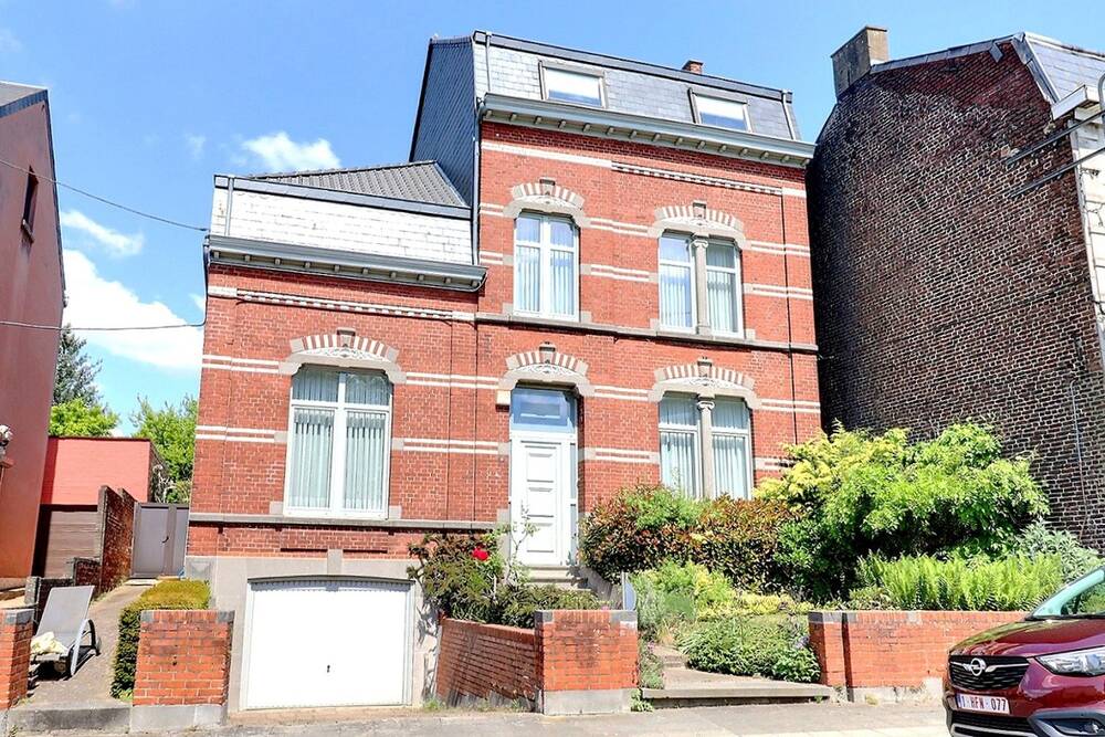 Maison à vendre à Courcelles 6180 329000.00€ 4 chambres 200.00m² - annonce 502360