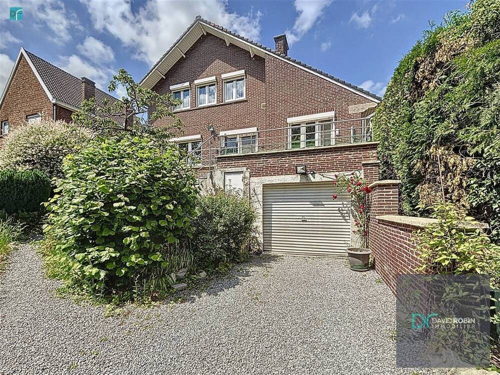 Maison à vendre à Roux 6044 330000.00€ 3 chambres 120.00m² - annonce 501391