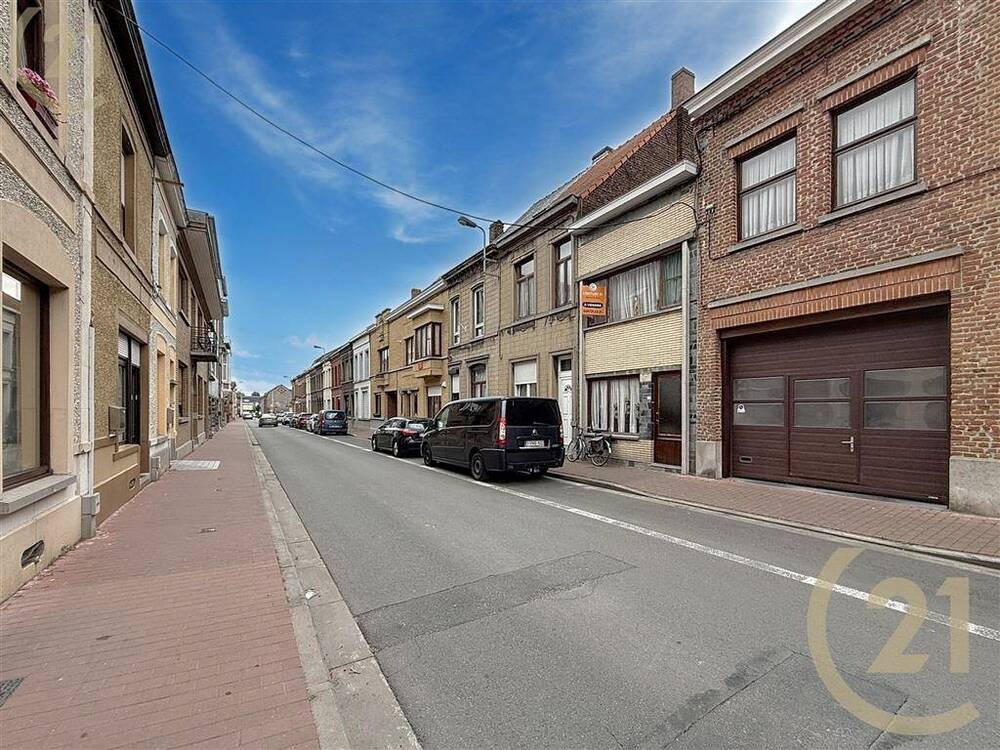 Maison à vendre à Leuze-en-Hainaut 7900 160000.00€ 2 chambres 93.00m² - annonce 501688