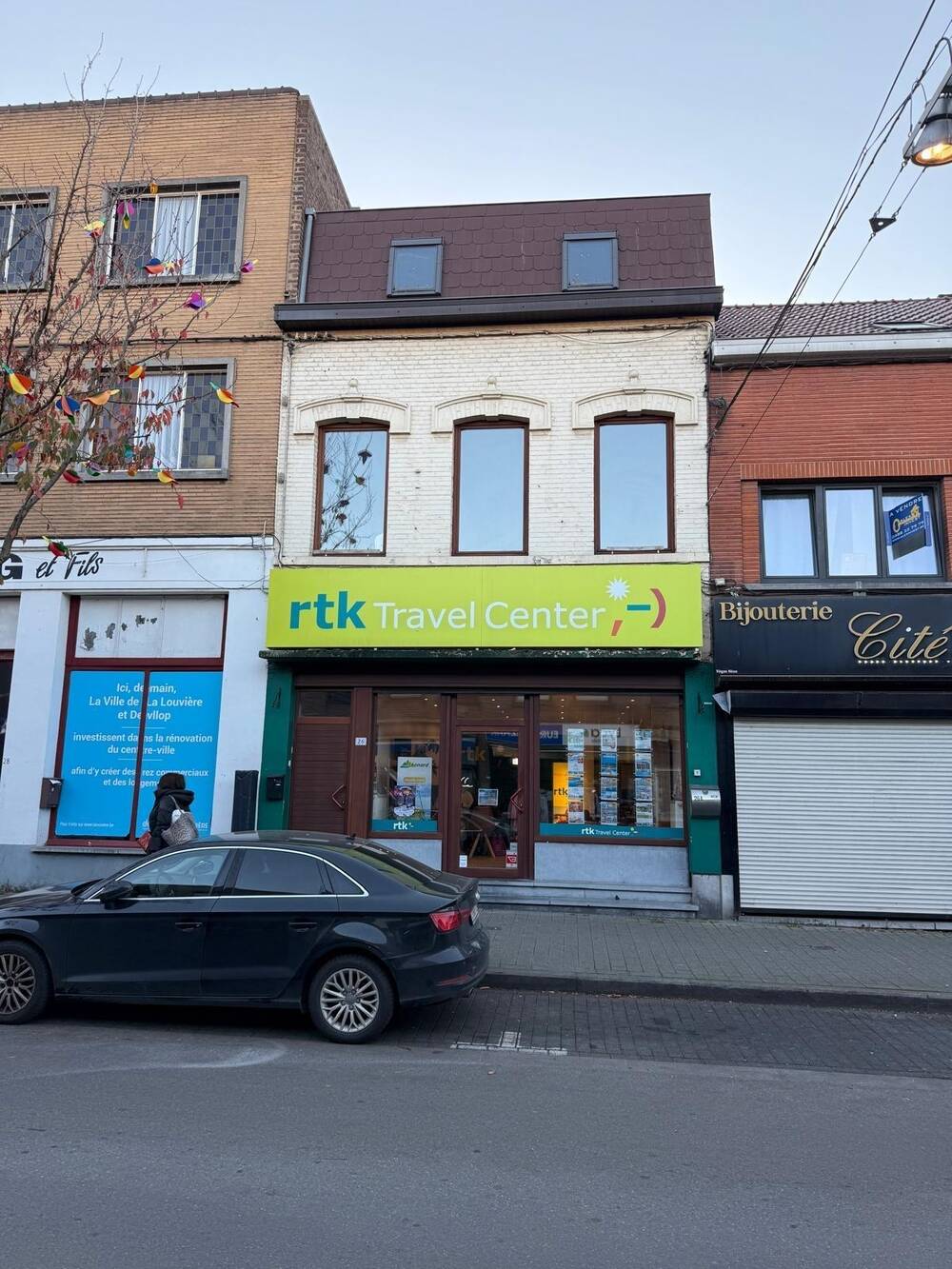 Immeuble mixte à vendre à La Louvière 7100 200000.00€ 2 chambres m² - annonce 500085