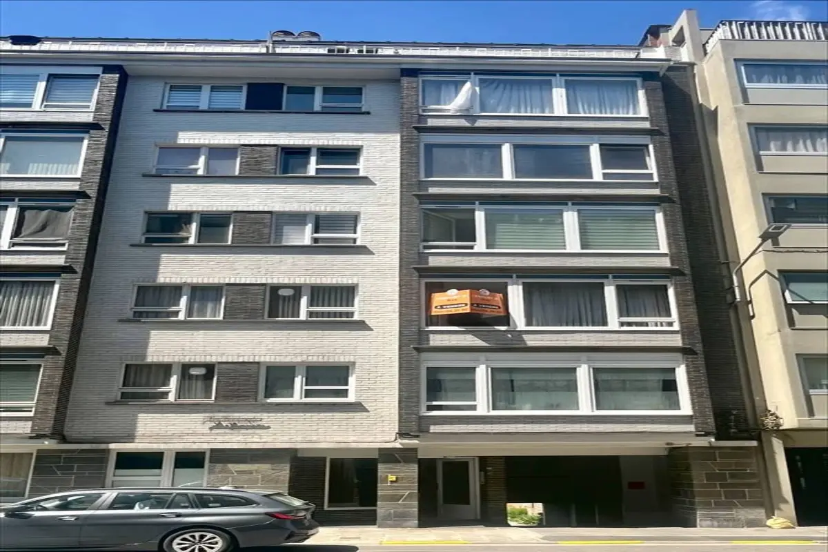 Appartement à  à La Louvière 7100 150000.00€ 2 chambres 104.00m² - annonce 499853