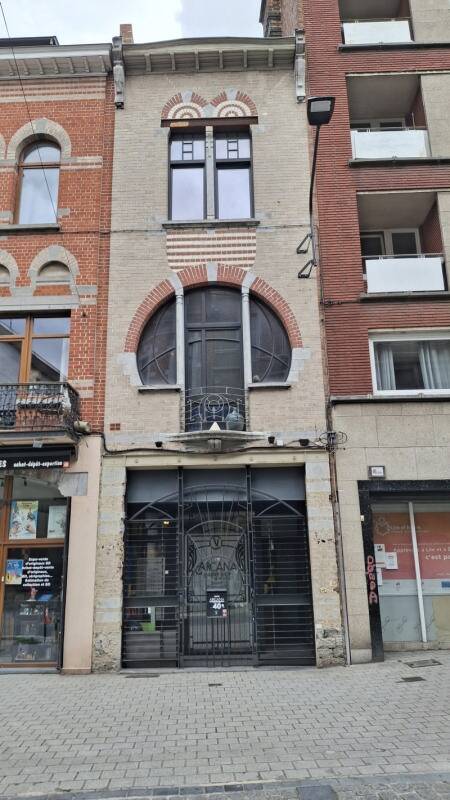 Maison à vendre à Charleroi 6000 275000.00€ 3 chambres 180.00m² - annonce 500447