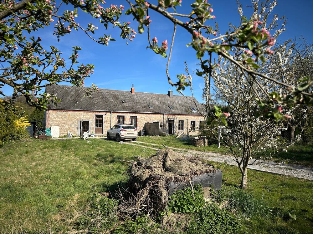 Maison à vendre à Beauwelz 6594 200000.00€ 6 chambres m² - annonce 500285