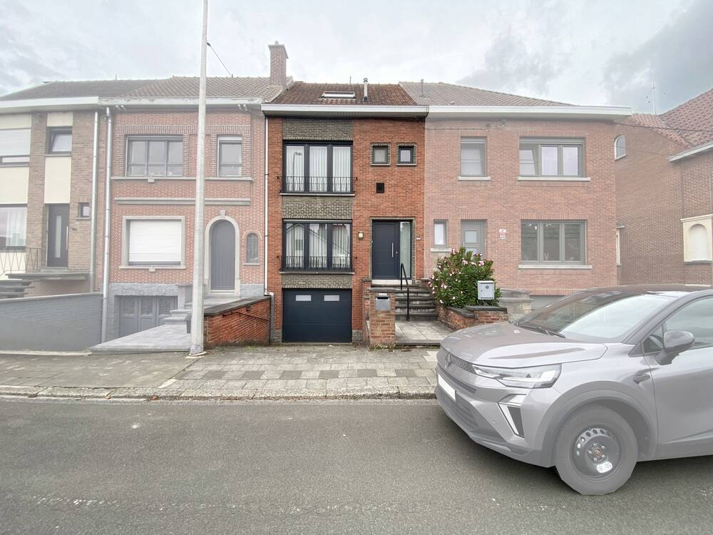 Maison à vendre à Mouscron 7700 219000.00€ 5 chambres 199.00m² - annonce 500446