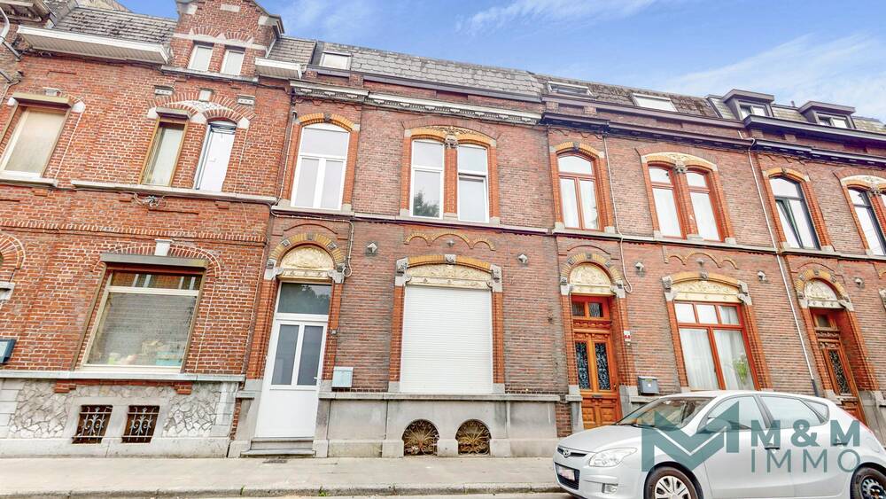 Maison à vendre à Marchienne-au-Pont 6030 175000.00€ 6 chambres 262.00m² - annonce 498384