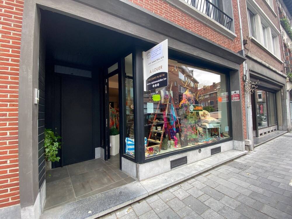 Commerce à louer à Tournai 7500 800.00€ chambres m² - annonce 497741