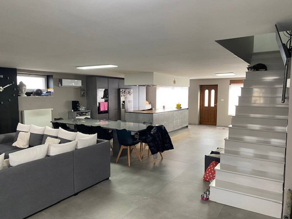 Commerce à vendre à Wanfercée-Baulet 6224 450000.00€ chambres 160.00m² - annonce 498103