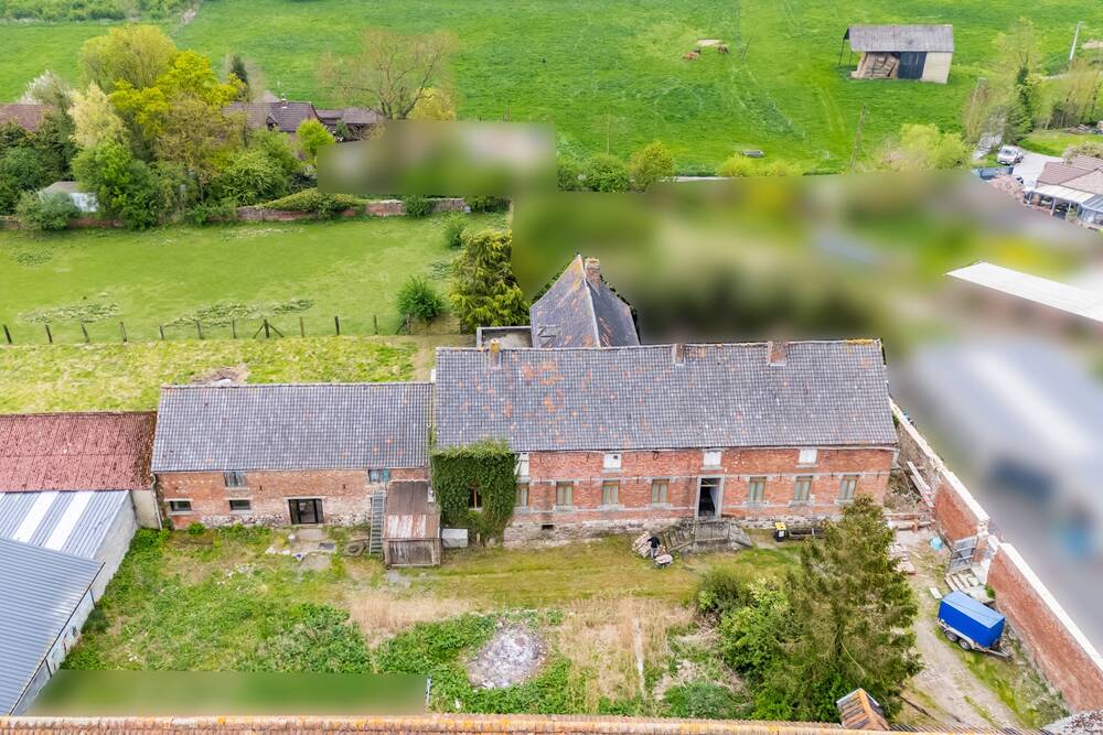 Maison à vendre à Quévy-le-Petit 7040 365000.00€ 3 chambres 397.00m² - annonce 498492