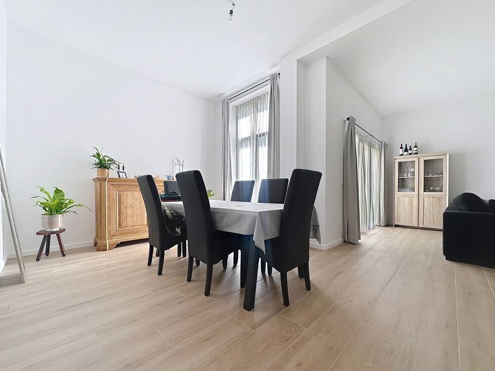 Appartement à louer à Tournai 7500 950.00€ 2 chambres 117.00m² - annonce 496547