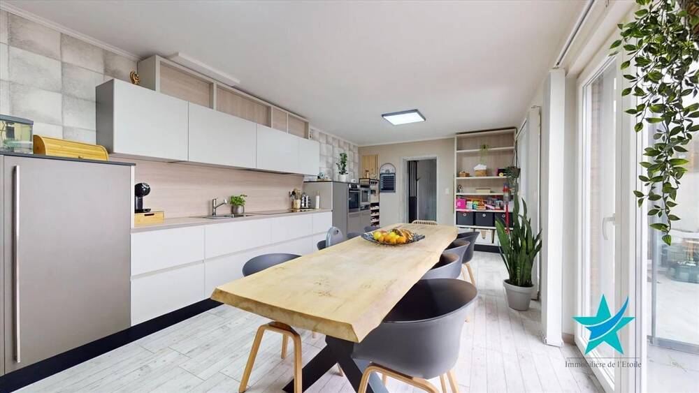 Maison à vendre à Fontaine-l'Evêque 6140 269000.00€ 6 chambres 269.00m² - annonce 497002