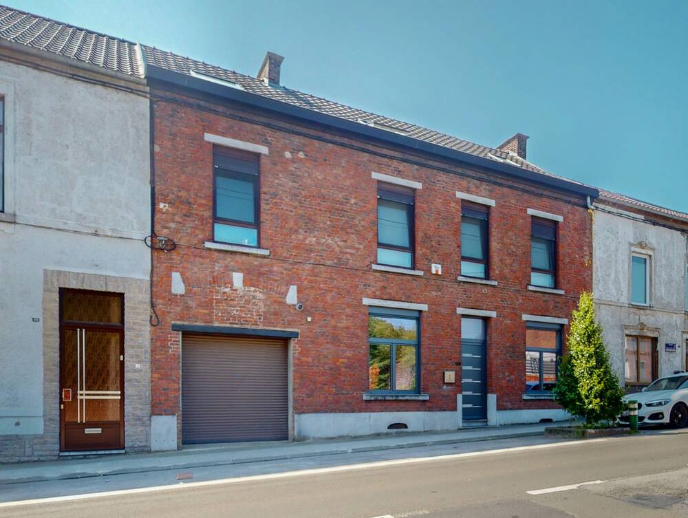 Maison à vendre à Courcelles 6180 329000.00€ 4 chambres 206.00m² - annonce 496258