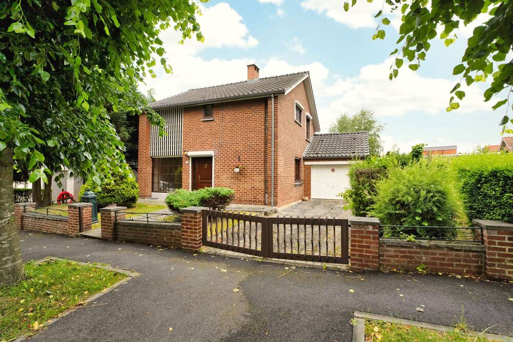 Maison à vendre à La Louvière 7100 195000.00€ 3 chambres 119.00m² - annonce 496550