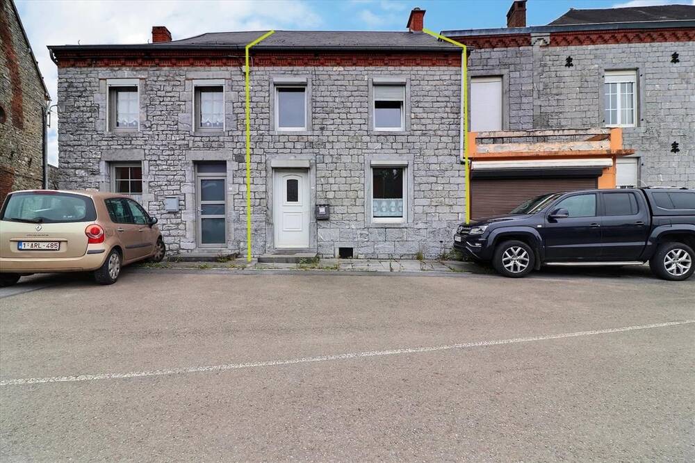 Maison à vendre à Momignies 6590 75000.00€ 3 chambres 150.00m² - annonce 496998