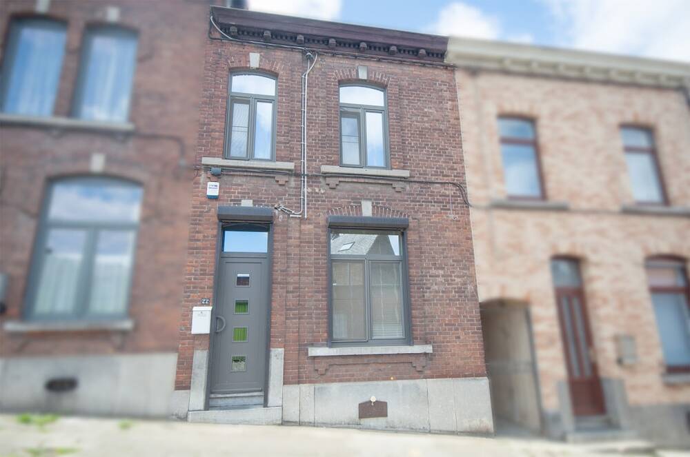 Maison à à Couillet 6010 158000.00€ 3 chambres 130.00m² - annonce 497220