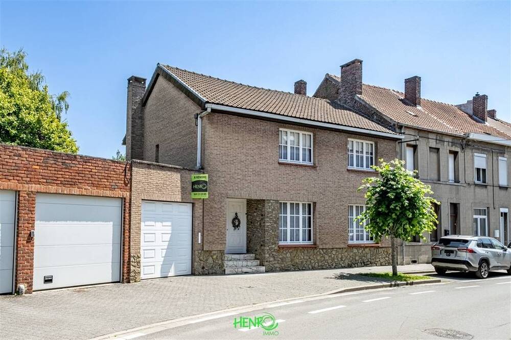 Maison à vendre à Péruwelz 7600 280000.00€ 4 chambres m² - annonce 495730