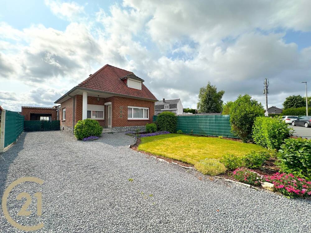 Maison à vendre à Tournai 7500 180000.00€ 3 chambres 120.00m² - annonce 495912