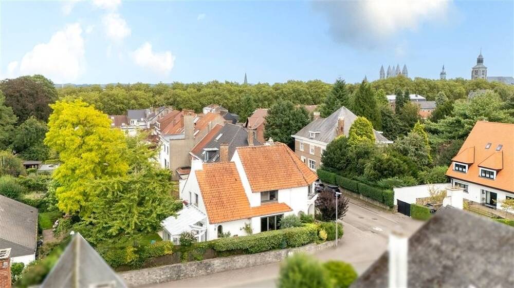 Maison à vendre à Tournai 7500 475000.00€ 6 chambres 371.00m² - annonce 495946