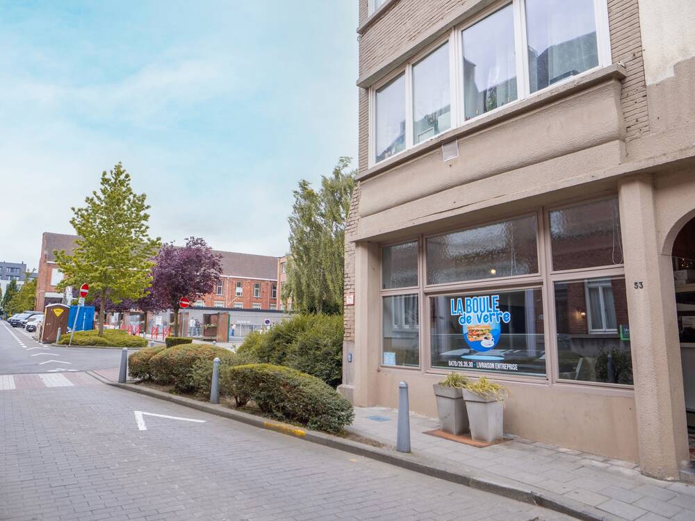 Commerce à vendre à Mouscron 7700 65000.00€ chambres 103.00m² - annonce 495660