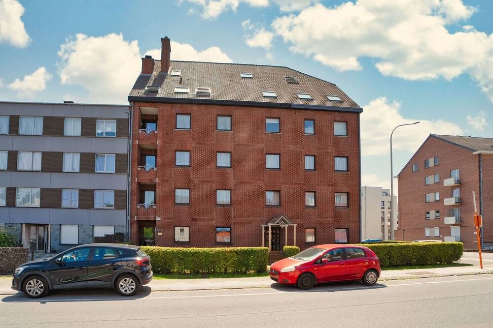 Appartement à vendre à La Louvière 7100 210000.00€ 4 chambres 176.00m² - annonce 495335