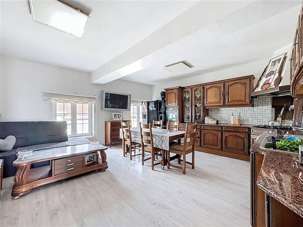 Appartement à vendre à Châtelineau 6200 150000.00€ 4 chambres m² - annonce 494835