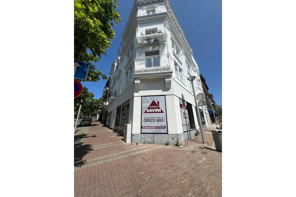 Commerce à  à Charleroi 6000 2500.00€  chambres 350.00m² - annonce 506357