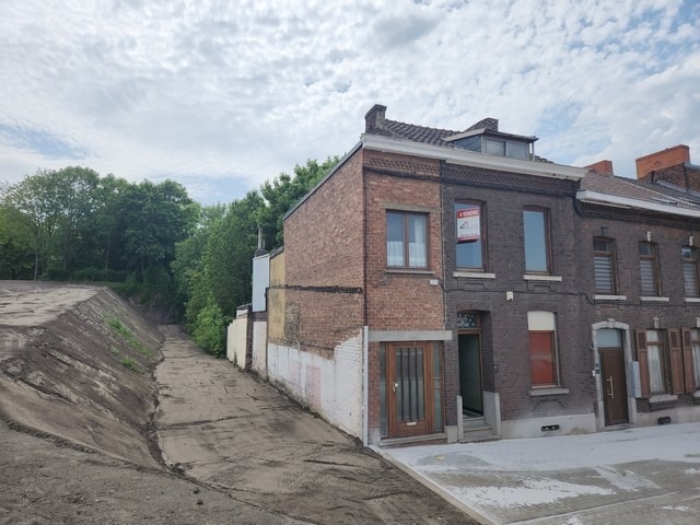 Maison à vendre à Marcinelle 6001 125000.00€ 3 chambres 240.00m² - annonce 507398