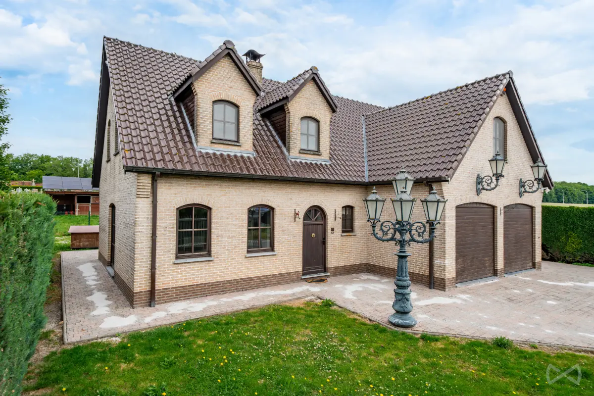 Villa à vendre à Havré 7021 395000.00€ 4 chambres 160.00m² - annonce 507526